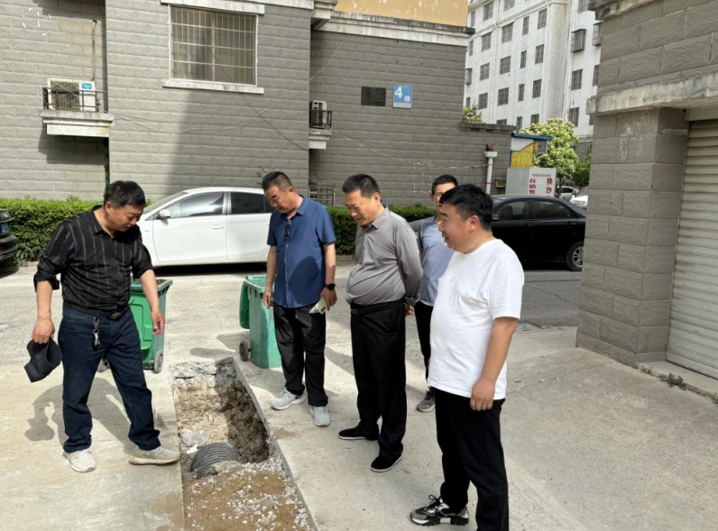 遠大安裝公司全力推進老舊小區(qū)雨污分流項目建設